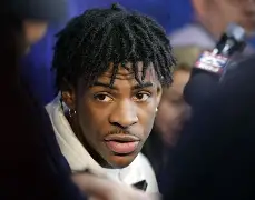 孟菲斯灰熊发布备战花絮,转会期扳平良机,NBA季后赛任务艰巨,轮换策略成焦点 孟菲斯灰熊发布备战花絮,转会期扳平良机,NBA季后赛任务艰巨,轮换策略成焦点