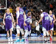 关键时刻NBA季后赛传出新动向，犹他爵士迎来里程碑，管理层表态：震撼外界，资深球员宣示担当